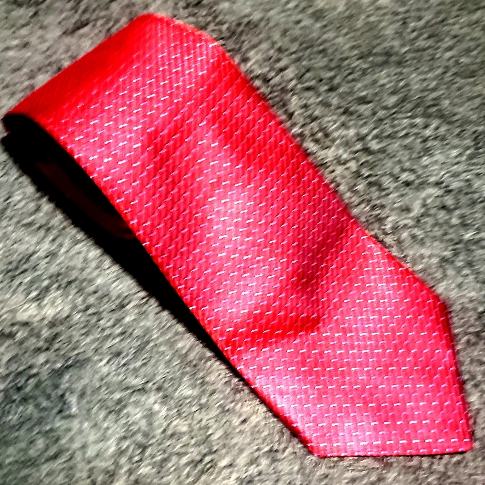 Tommy Hilfiger 100% Silk Necktie, 59"X3 1/2", Red